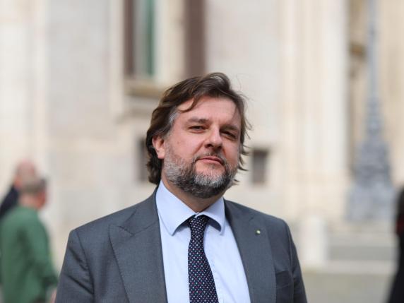 Osnato (FdI): «Nessuna uscita dal patto di stabilità. Ma ora serve più flessibilità per la crescita»